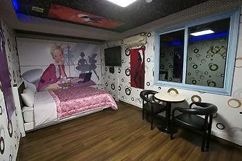 Motel Hill 2*