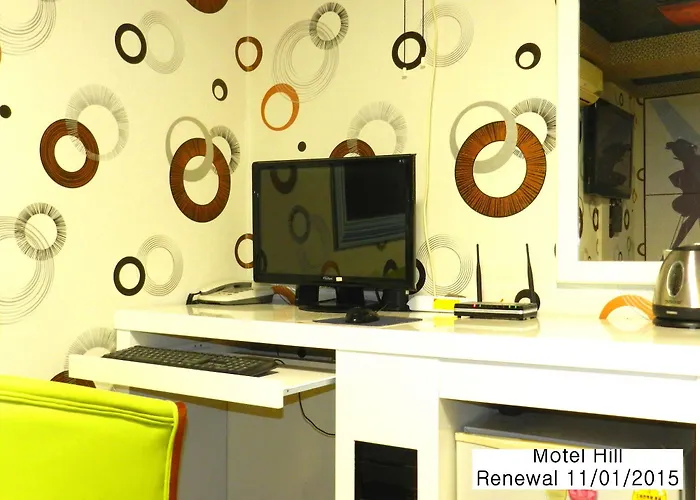 Motel Hill 2*
