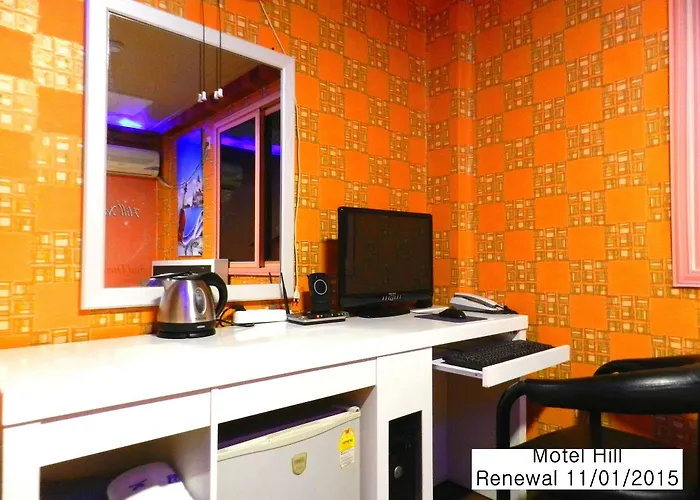 Motel Hill 2*